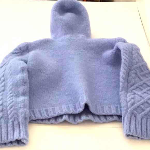 Paul James Kid’s Blue Hooded Cable Knit Chunky 100% Wool Sweater Made in England - Picture 2 of 7